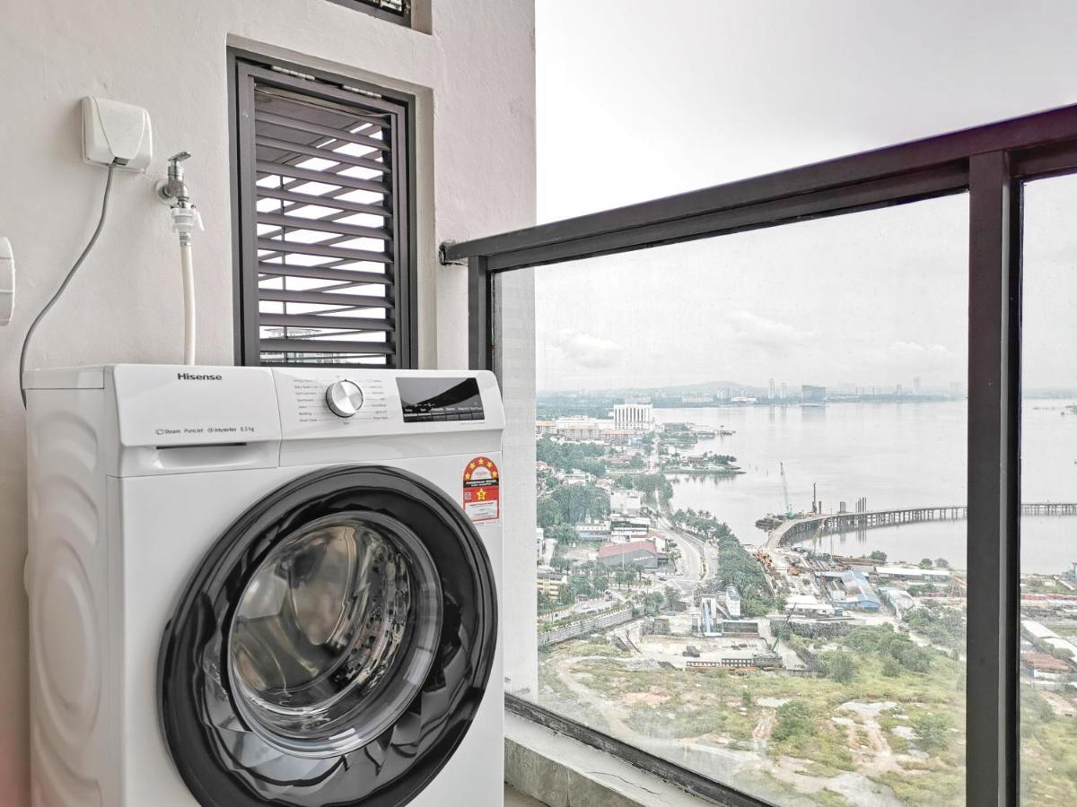 Yussy 2 Bedroom Sea View Condo At R&F Princess Cove 新山 外观 照片