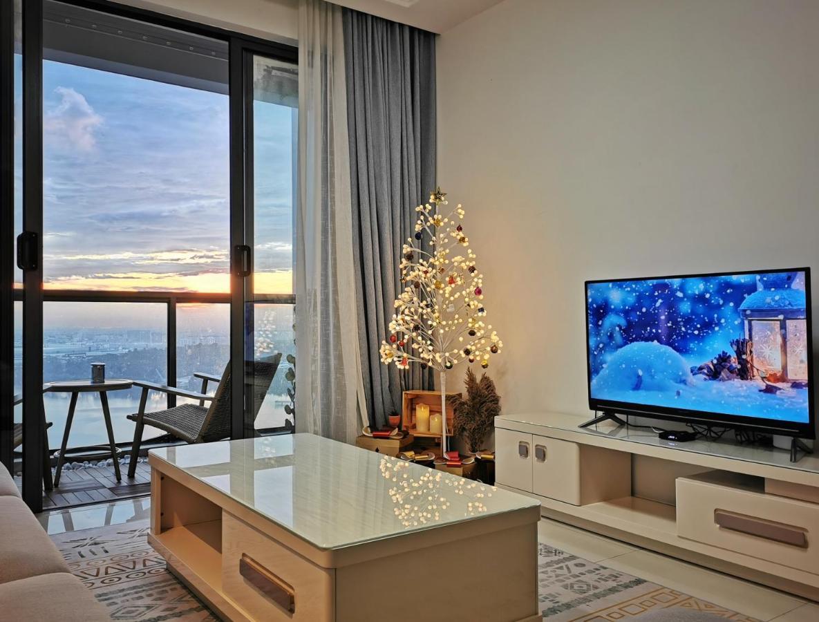 Yussy 2 Bedroom Sea View Condo At R&F Princess Cove 新山 外观 照片